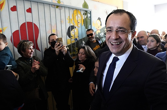Cựu Bộ trưởng Ngoại giao Cyprus được bầu làm Tổng thống mới